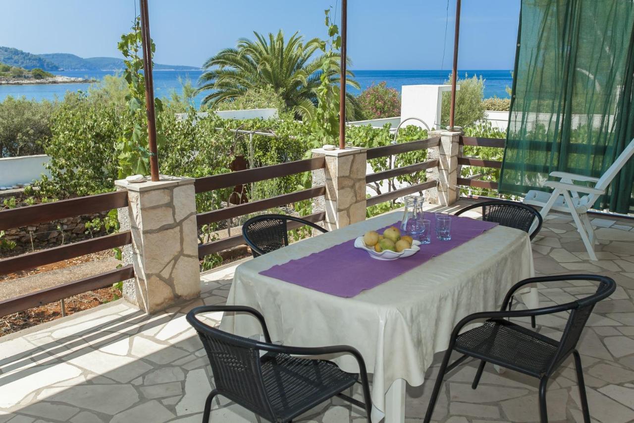 Holiday Home Neda Vela Luka Luaran gambar