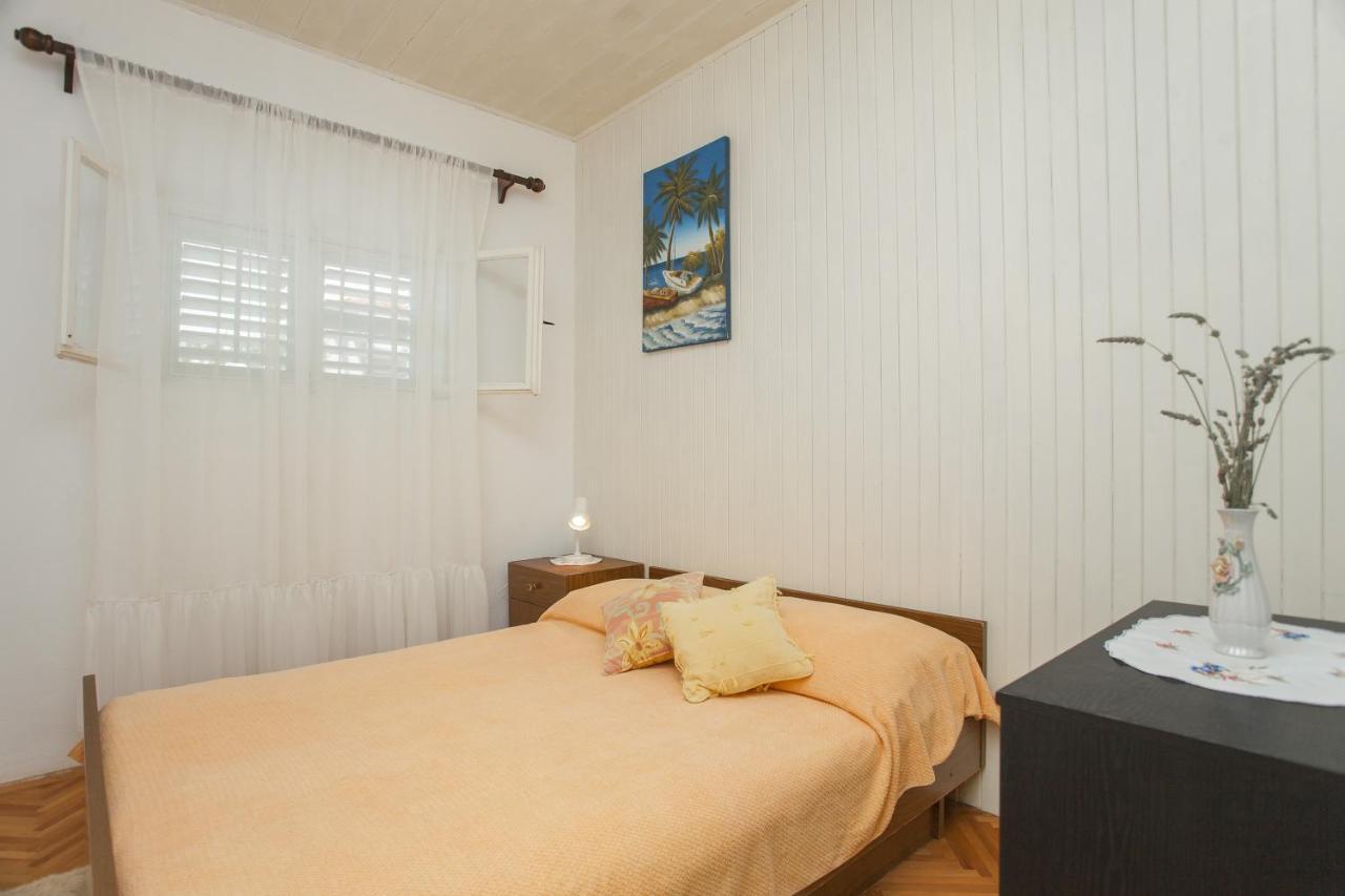 Holiday Home Neda Vela Luka Luaran gambar