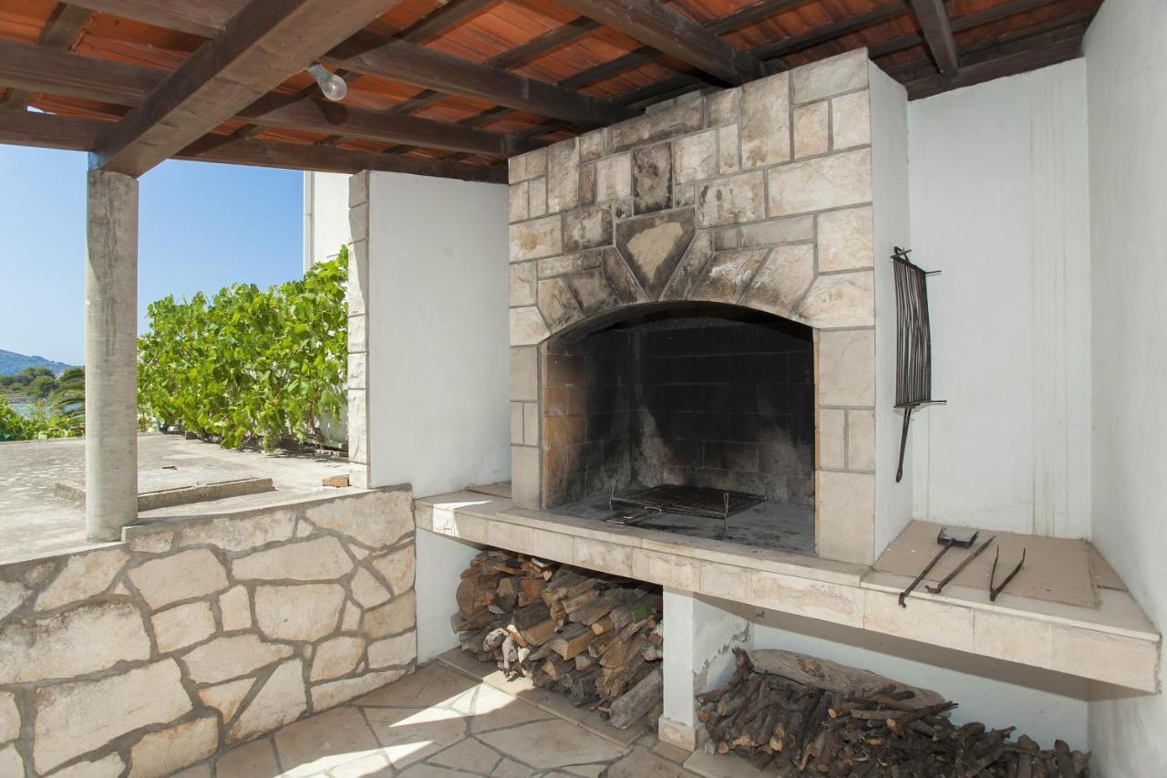 Holiday Home Neda Vela Luka Luaran gambar