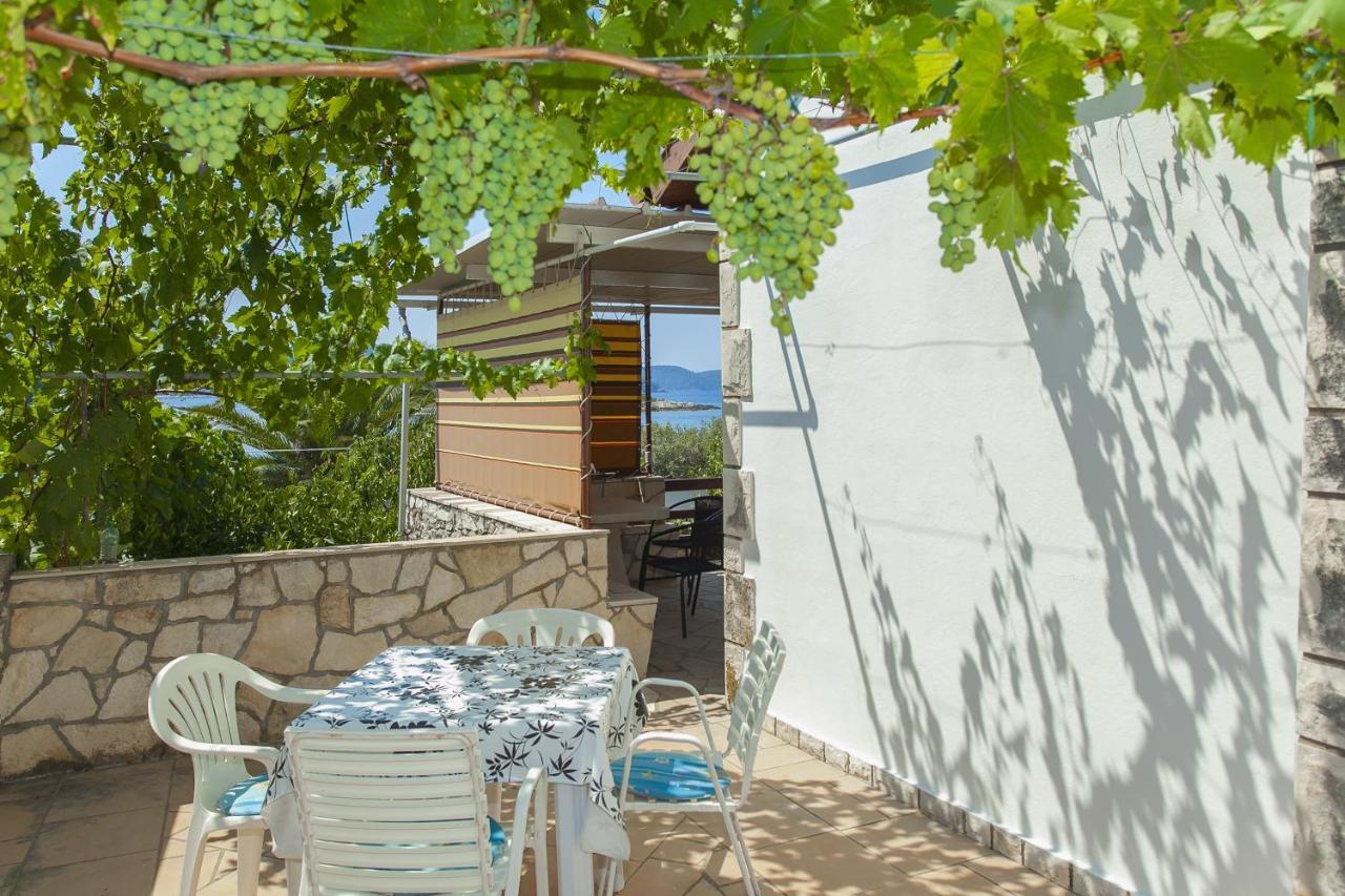 Holiday Home Neda Vela Luka Luaran gambar