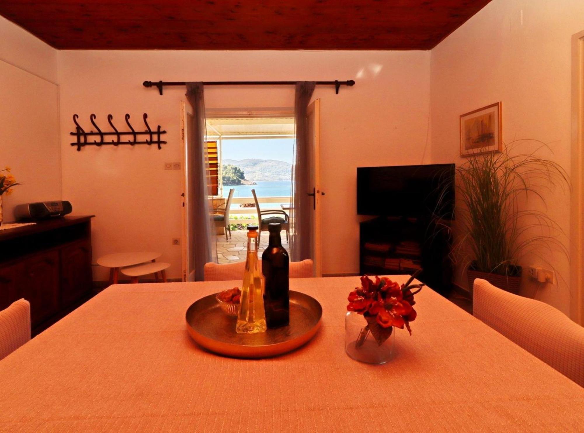 Holiday Home Neda Vela Luka Luaran gambar