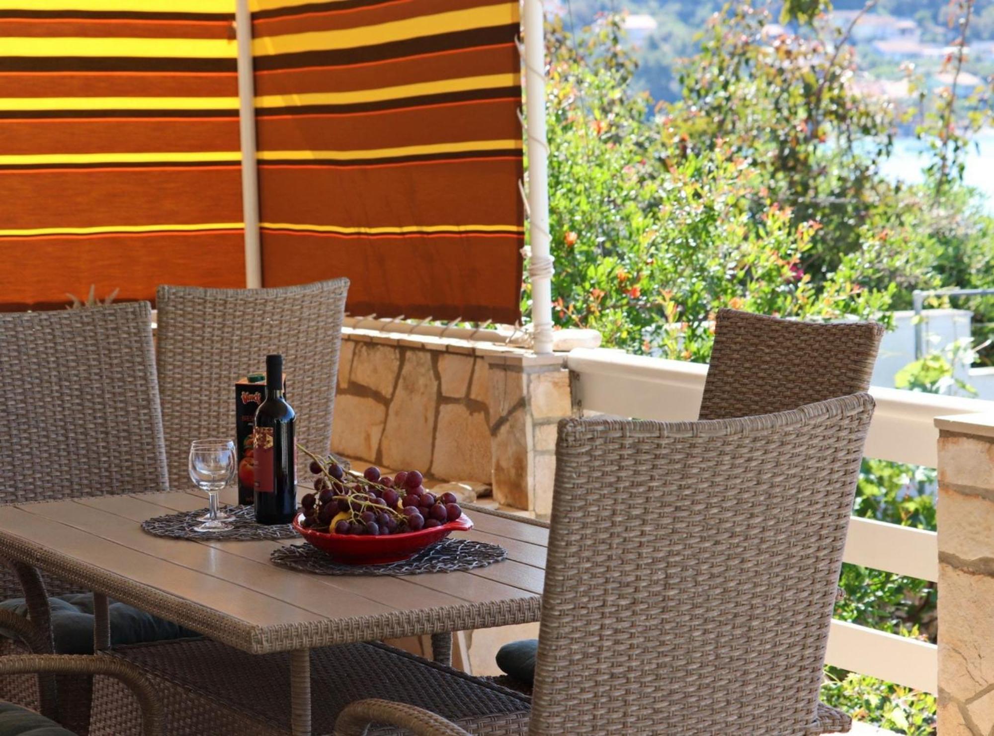 Holiday Home Neda Vela Luka Luaran gambar